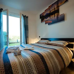  Apartment Oliva - Featuring A Private Garden And Access To A Pool