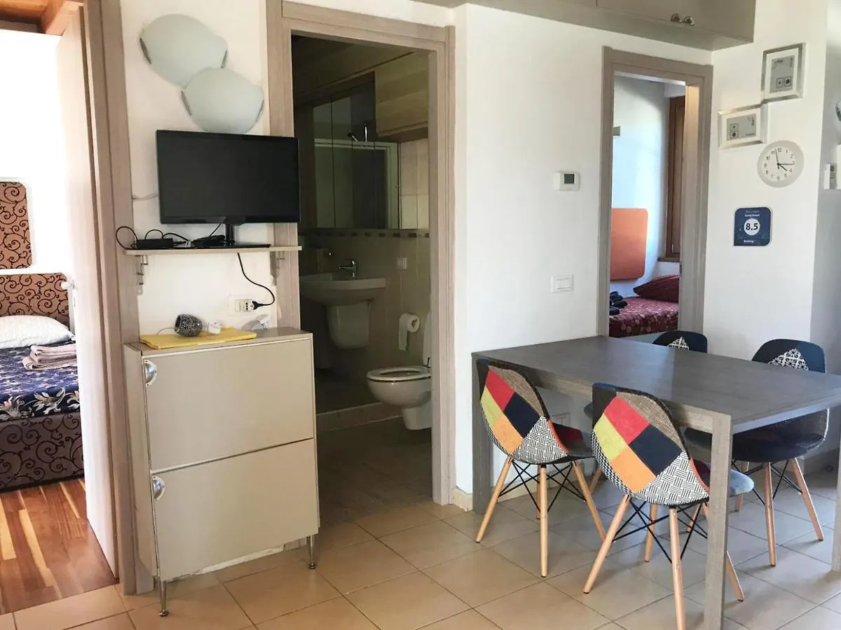 Luxury Apartments - Le Fate - Residence With Pool Manerba del Garda